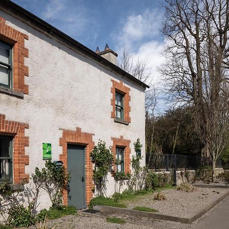 Вилла Castletown Gate House Келбридж Экстерьер фото