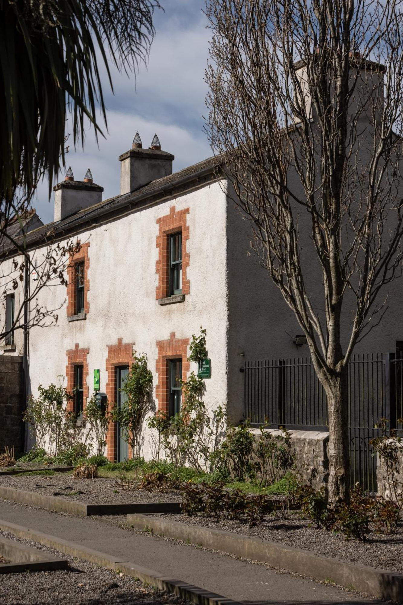 Вилла Castletown Gate House Келбридж Экстерьер фото